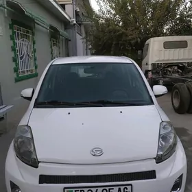 Toyota Yaris 2006