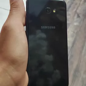 Samsung j4+