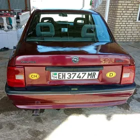 Opel Vectra 1992