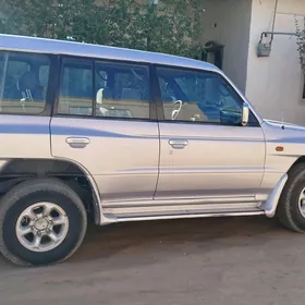 Mitsubishi Pajero 1997