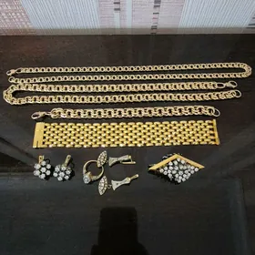 gyzyllar gydymy gyzyl