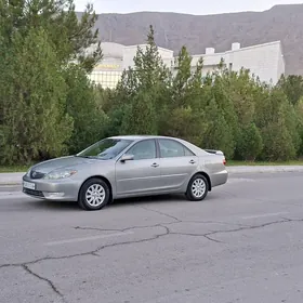 Toyota Camry 2005