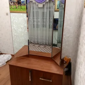 Ÿüz görülÿän aÿna