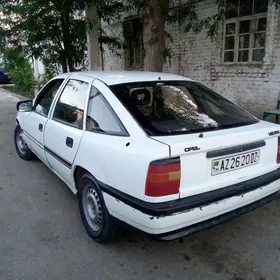 Opel Vectra 1991