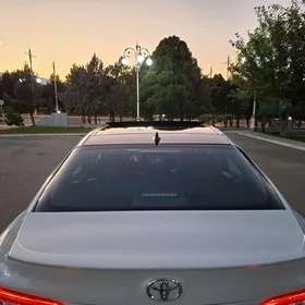 Toyota Camry 2020