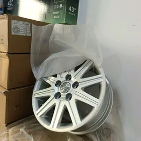 Toyota camry (Grant) R15