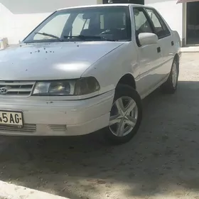 Hyundai Accent 1996
