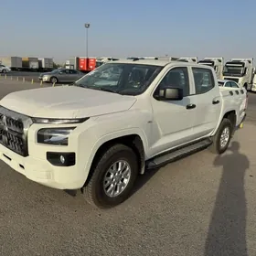 Mitsubishi L200 2025