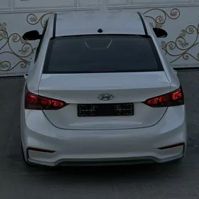 Hyundai Accent 2019