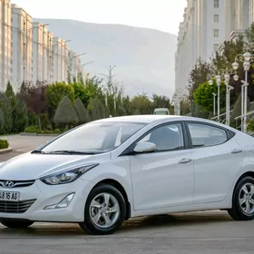 Hyundai Elantra 2013