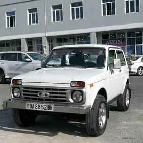 Lada Niva 2008