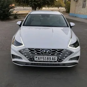 Hyundai Sonata 2021