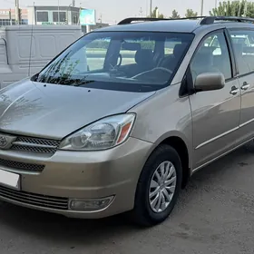 Toyota Sienna 2004