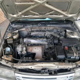 Toyota Carina 1993