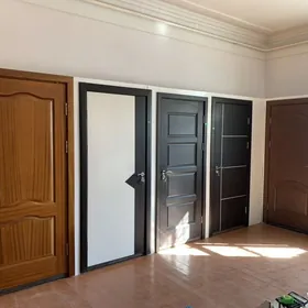 Gapylar. Двери.