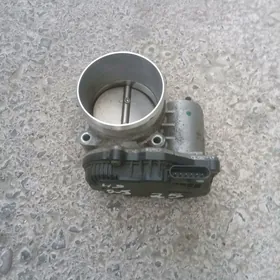 zaslonka Hunday Sonata