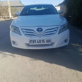 Toyota Camry 2010