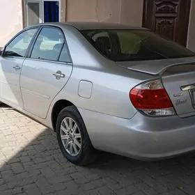 Toyota Camry 2003