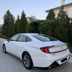 Hyundai Sonata 2021