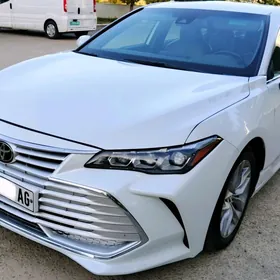 Toyota Avalon 2019