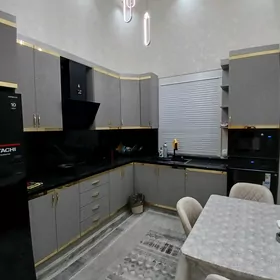 Gurtly 4_komnat 150 kw