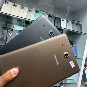 Samsung Tab E