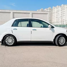 Nissan Versa 2009