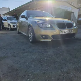 BMW E60 2004