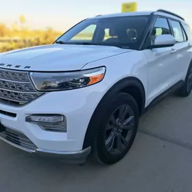 Ford Explorer 2021