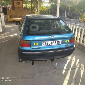 Opel Astra 1992