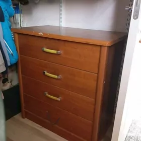 Комод 4 ящика
