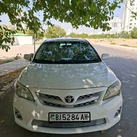 Toyota Corolla 2011
