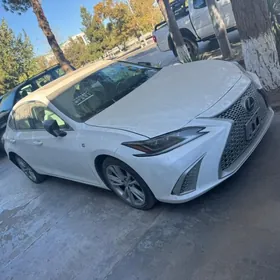 Lexus ES 350 2020