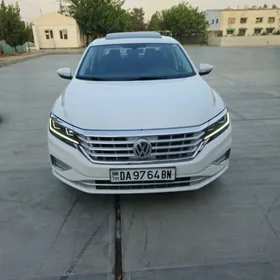 Volkswagen Passat 2021