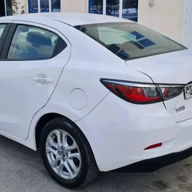 Toyota Yaris 2017