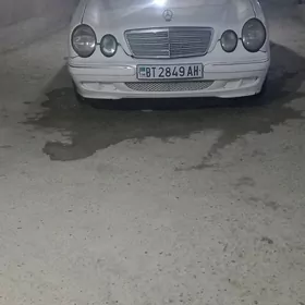 Mercedes-Benz E280 2001