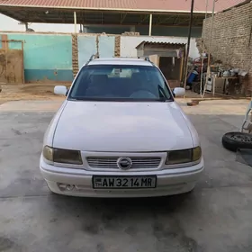Opel Astra 1995