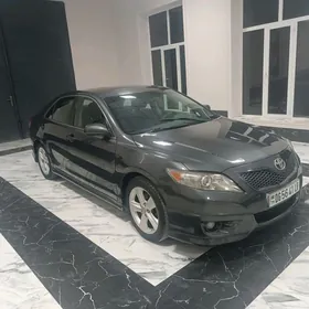 Toyota Camry 2011