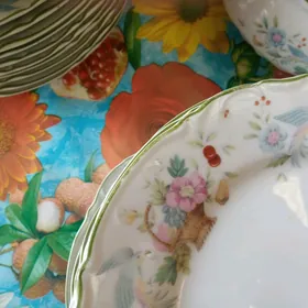 Столовый сервиз