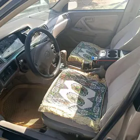 Toyota Camry 1998