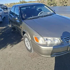 Toyota Camry 1999