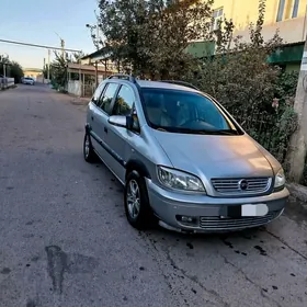 Opel Zafira 2001