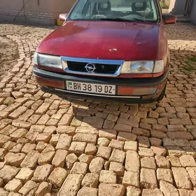 Opel Vectra 1992