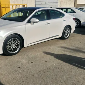 Lexus ES 350 2016