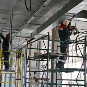 Elektrik ussalar gerek