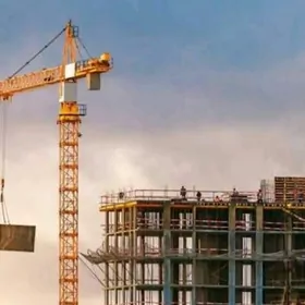 РАБОТА НА СТРОЙКЕ