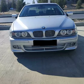 BMW E39 1999