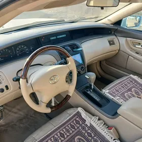 Toyota Avalon 2004