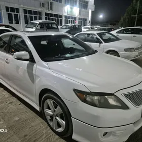 Toyota Camry 2011