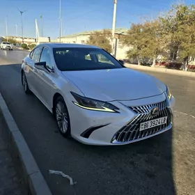 Lexus ES 350 2019